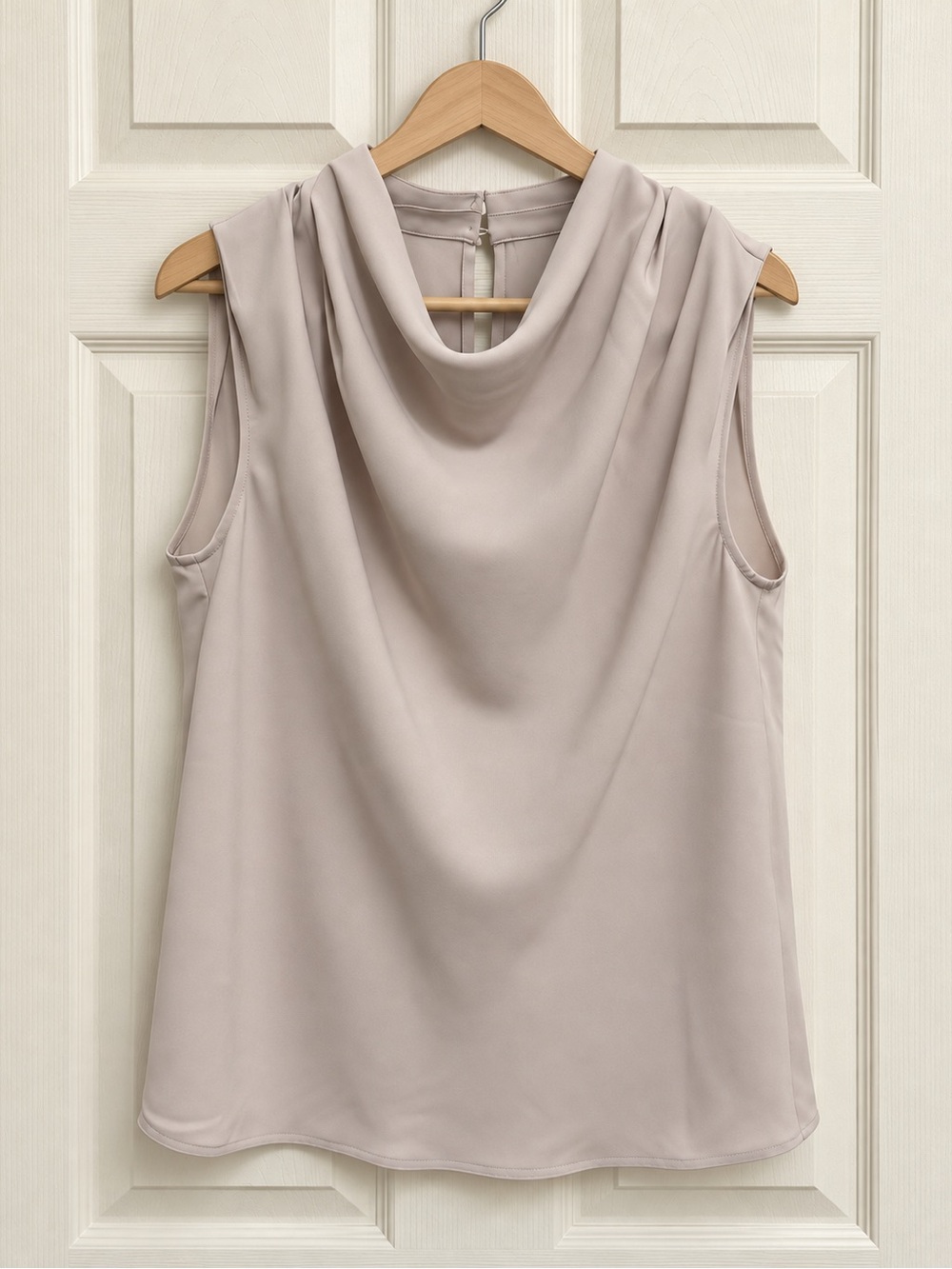 Aritzia Babaton Carter Blouse - Matte Pearl